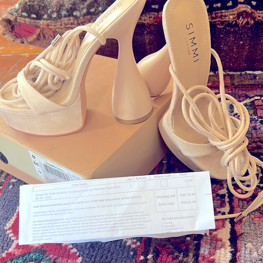 Platforms lace up briahed suede sexy shoe, new with tags